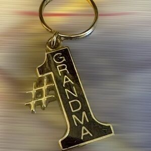 #1 Number One Grandma - Gold Key Chain